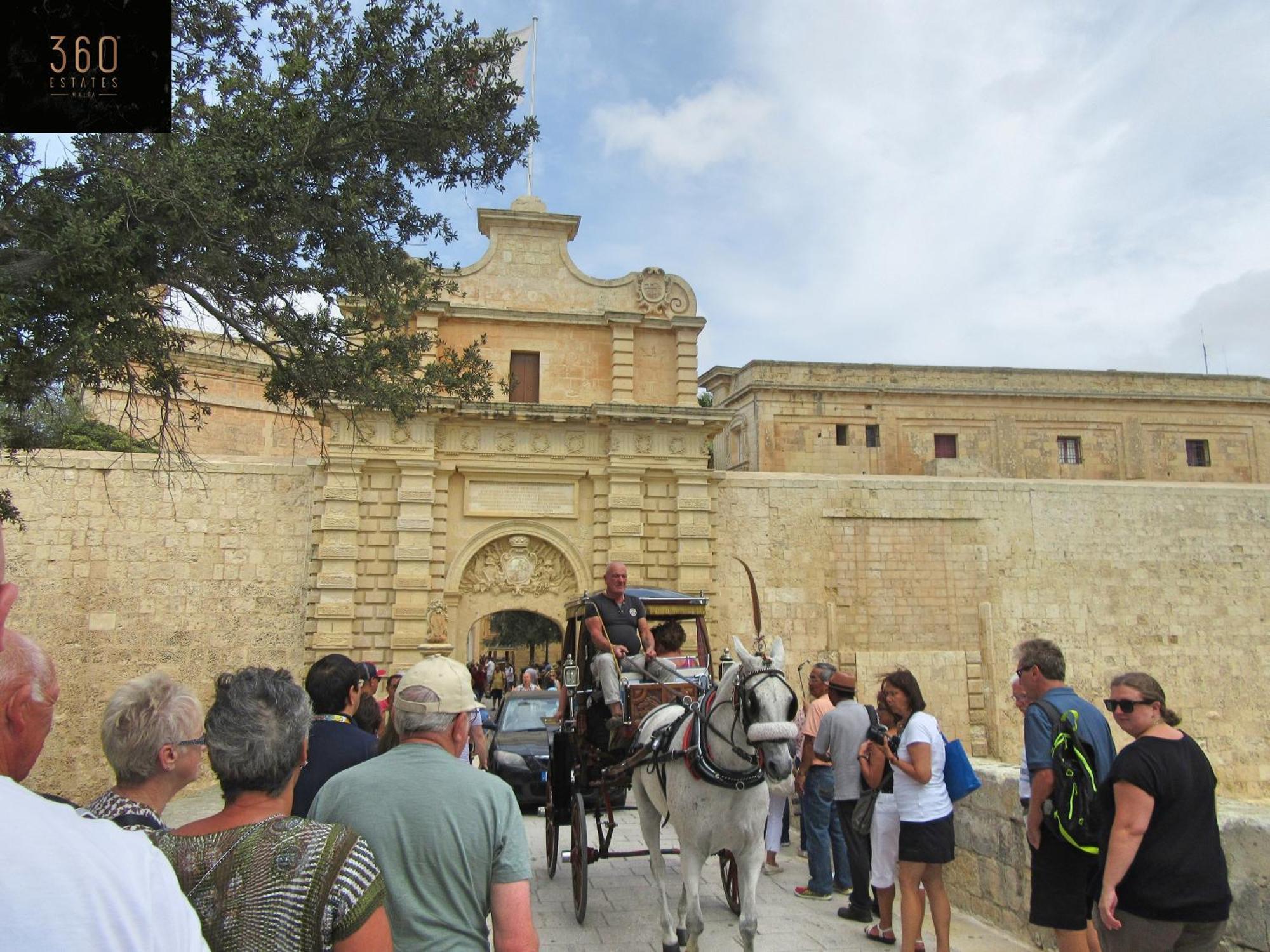 דירות Palazzo 16Th Century Mdina, Opposite St Paul'S Cathedral By 360 Estates מראה חיצוני תמונה